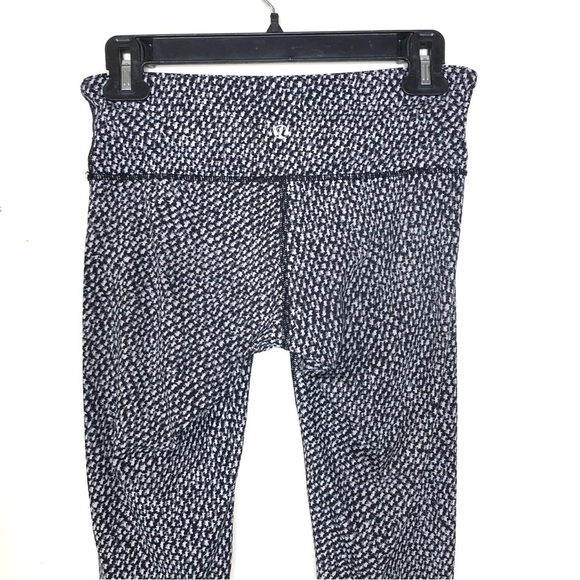 lululemon Wunder Under Crop III Scatter Star Arctic Grey Black - Picture 7 of 14